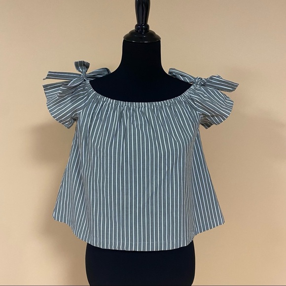 5/$20 Lush Green White Stripe Off the Shoulder Cotton Blouse Top Bows Size XS - Picture 8 of 10